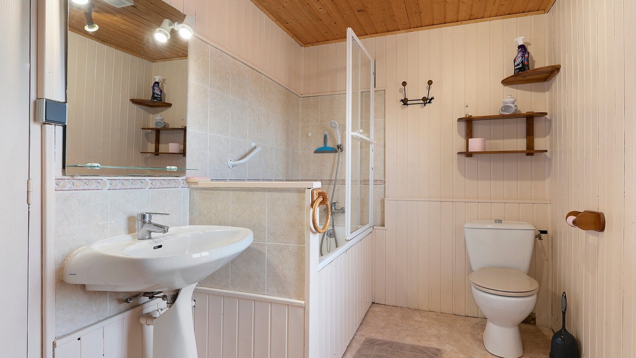 Photo of Bathroom in Allevard