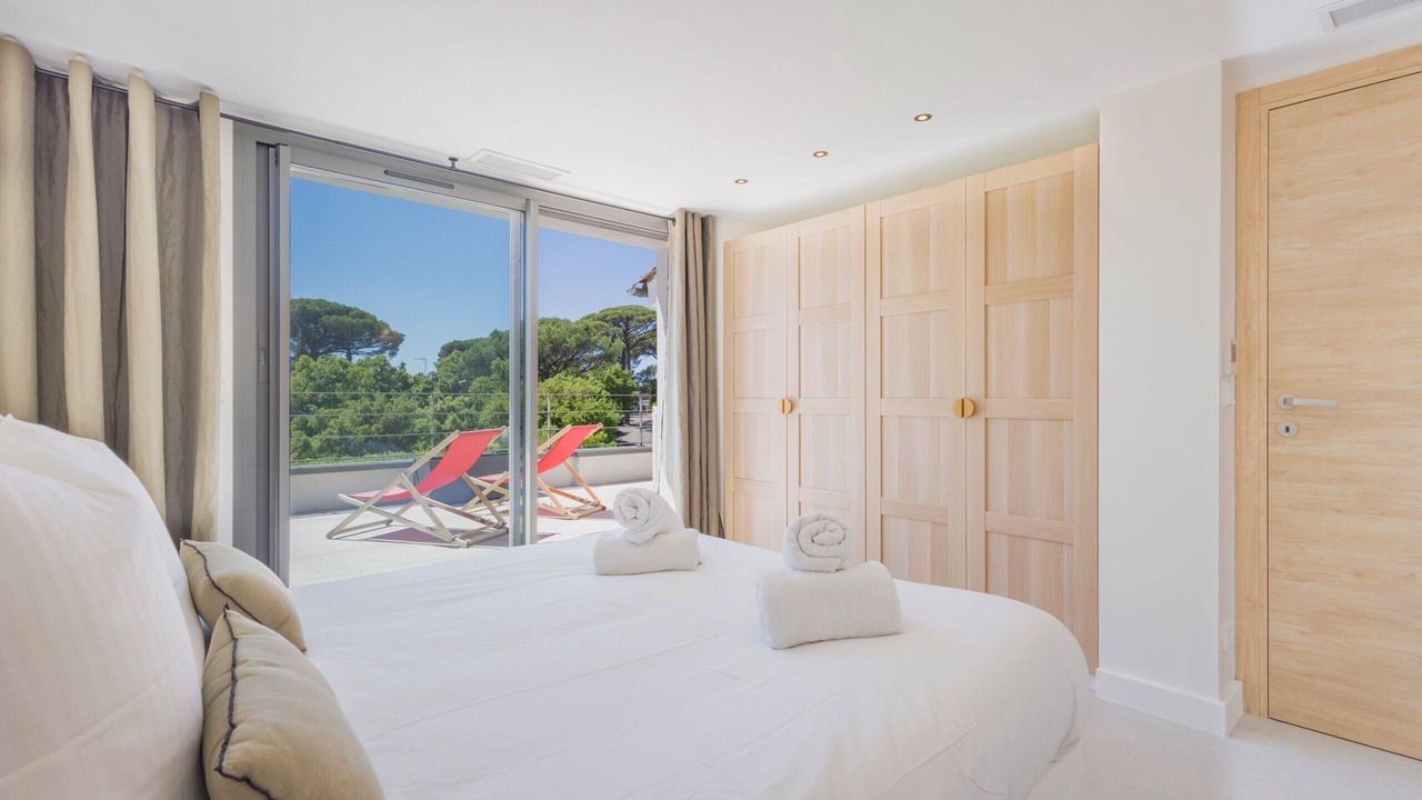 Photo of Bedroom in Guerrevieille