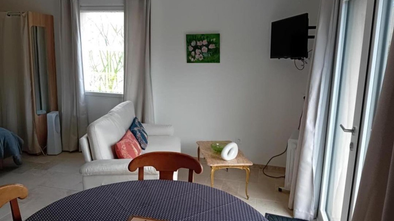 Photo of Livingroom in Baignes-Sainte-Radegonde