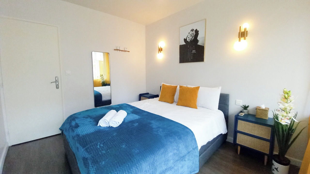 Photo of Bedroom in Carnot