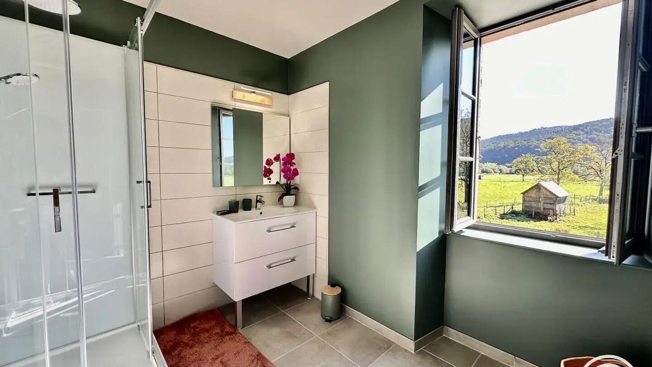 Photo of Bathroom in Monceaux-sur-Dordogne