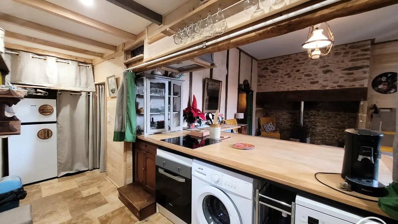 Photo of Kitchen in Altillac