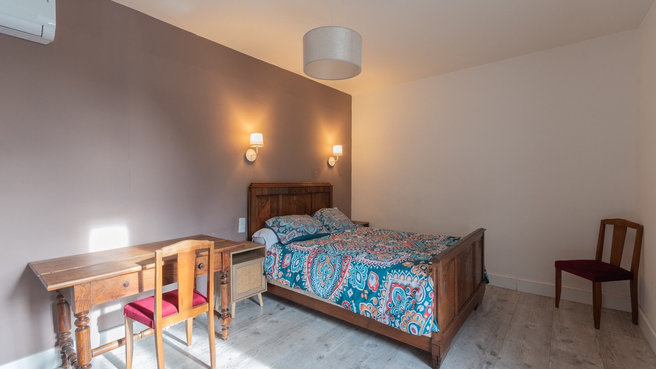 Photo of Bedroom in Ledeuix