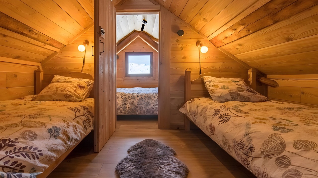 Photo of Bedroom in Albiez-le-Vieux