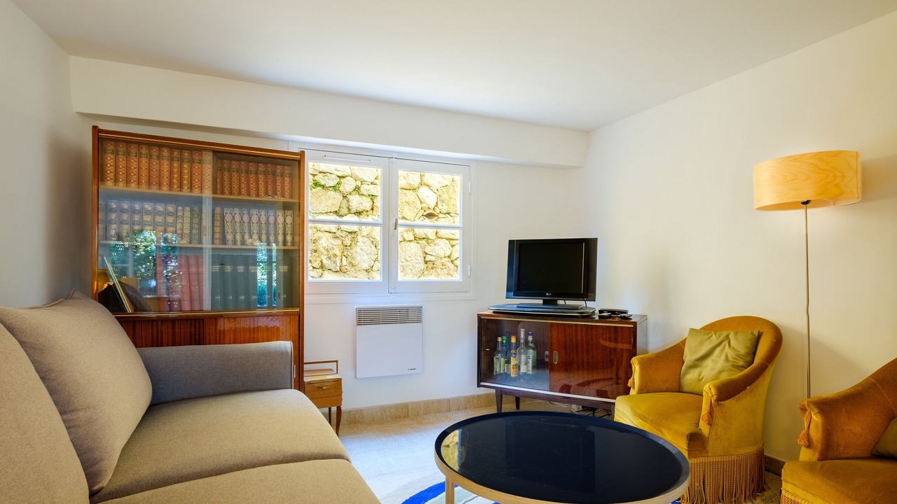 Photo of Livingroom in Beausoleil