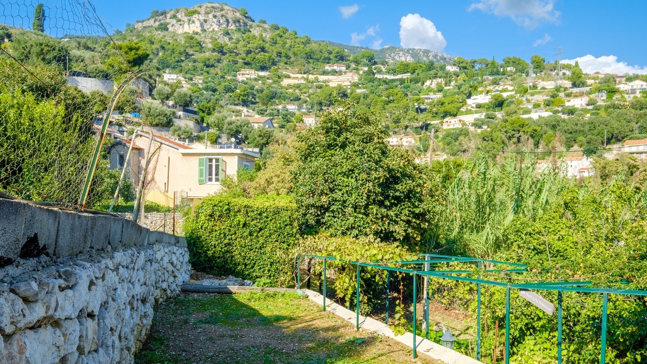 Photo of Outdoor in Beausoleil