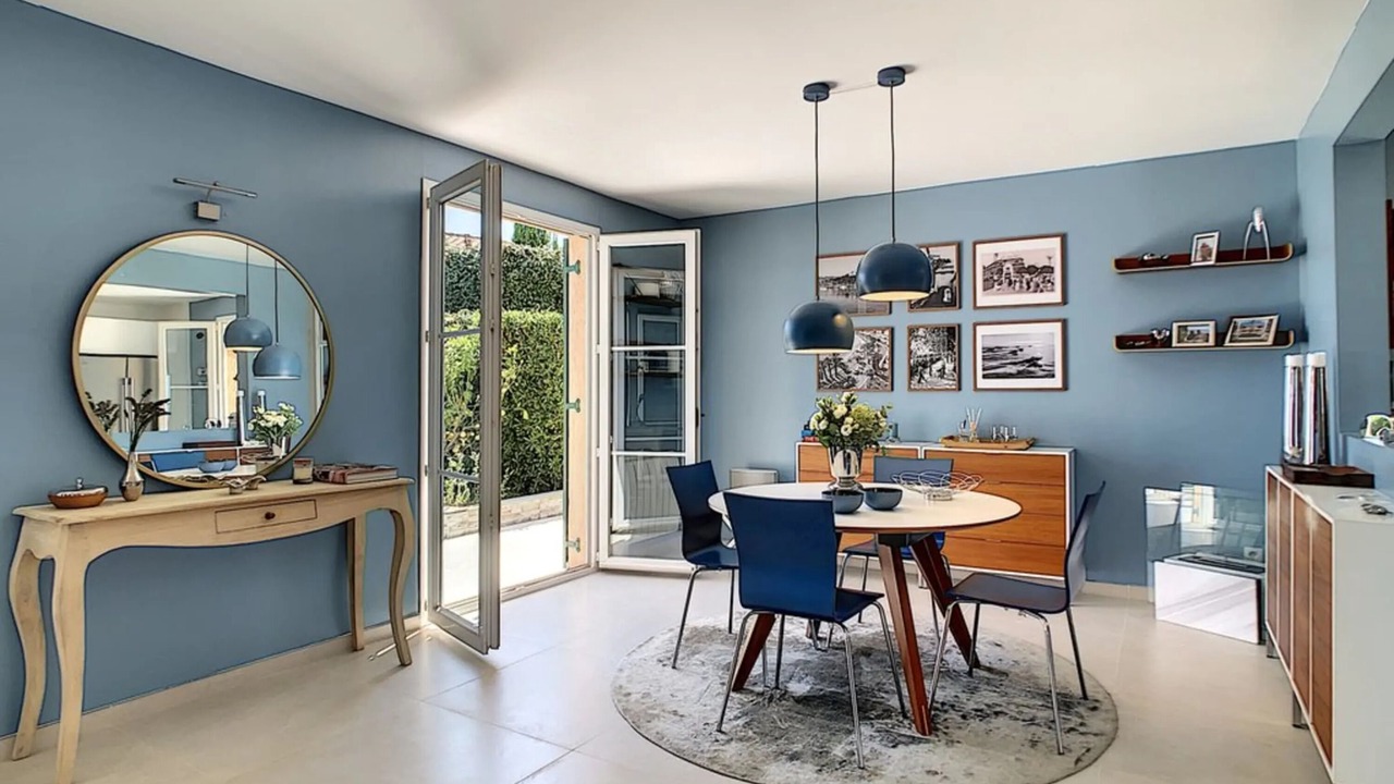 Photo of Bedroom in Villeneuve-Loubet