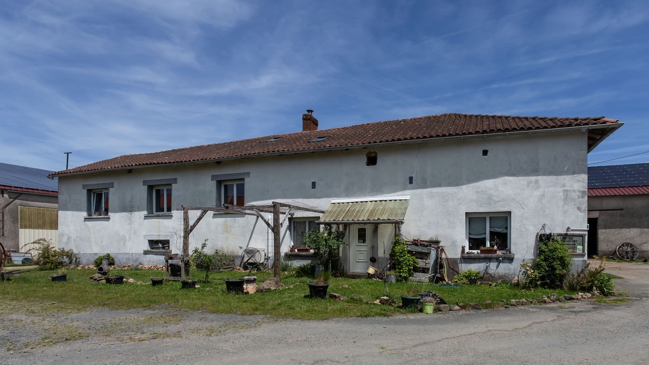 Photo of Outdoor in Champsac