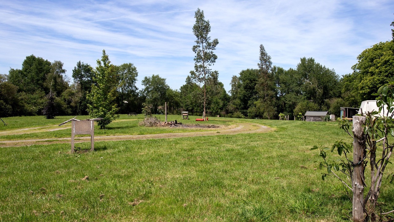 Photo of Others in Champsac