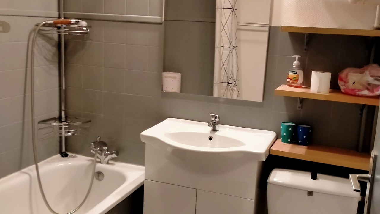 Photo of Bathroom in Saint-Jean-de-Maurienne