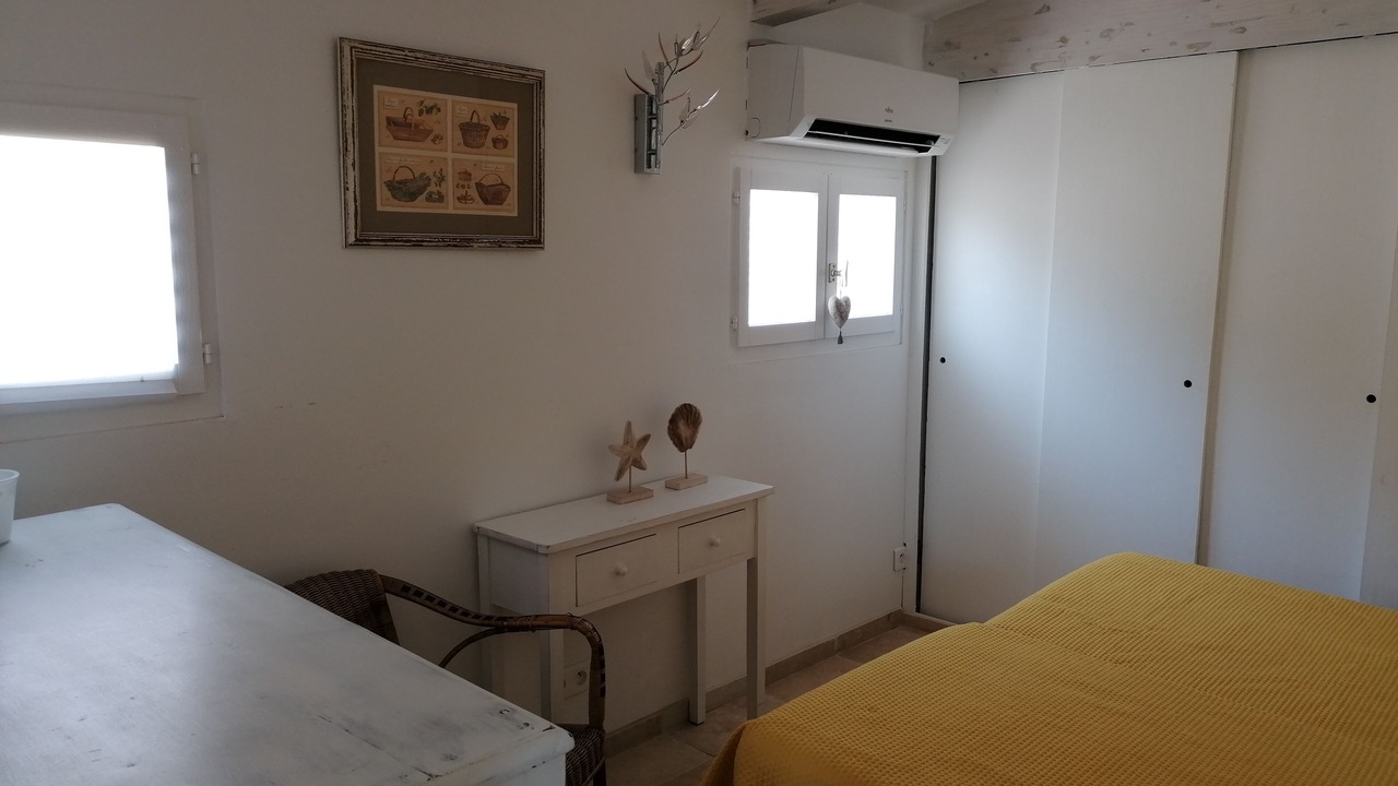 Photo of Bedroom in La Rouviere