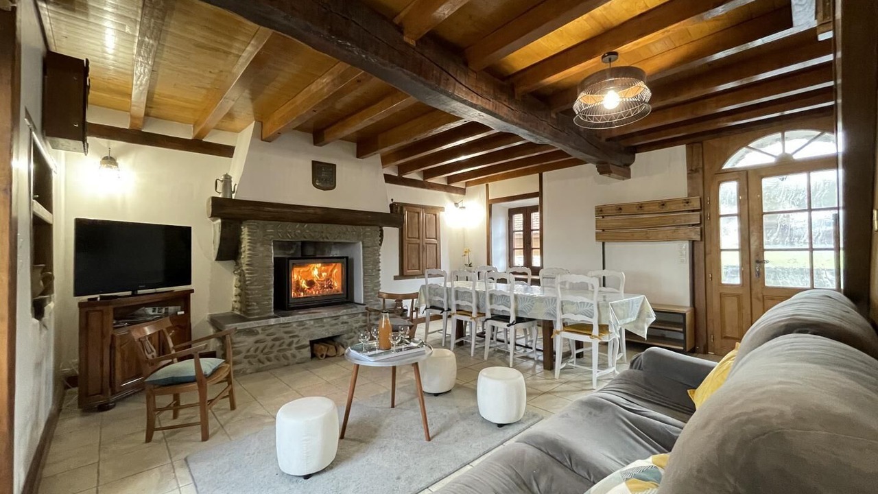 Photo of Livingroom in Osserain-Rivareyte