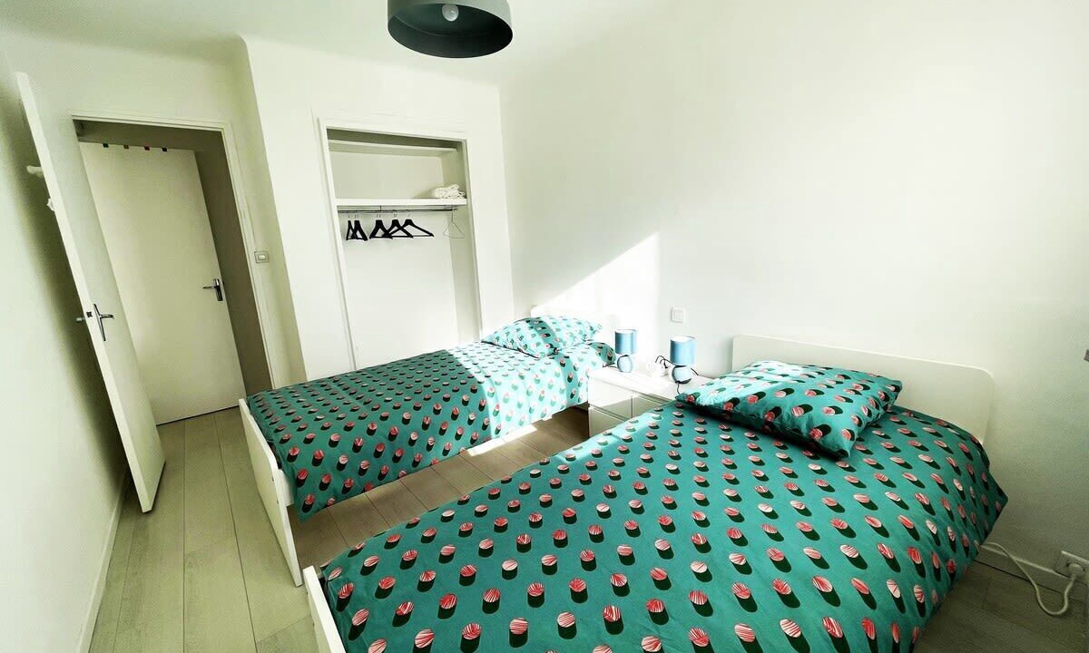 Photo of Bedroom in Chanot - Stade Velodrome