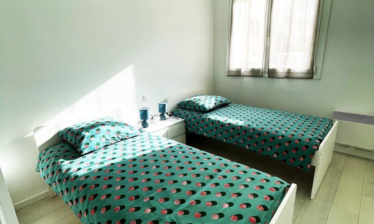 Photo of Bedroom in Chanot - Stade Velodrome