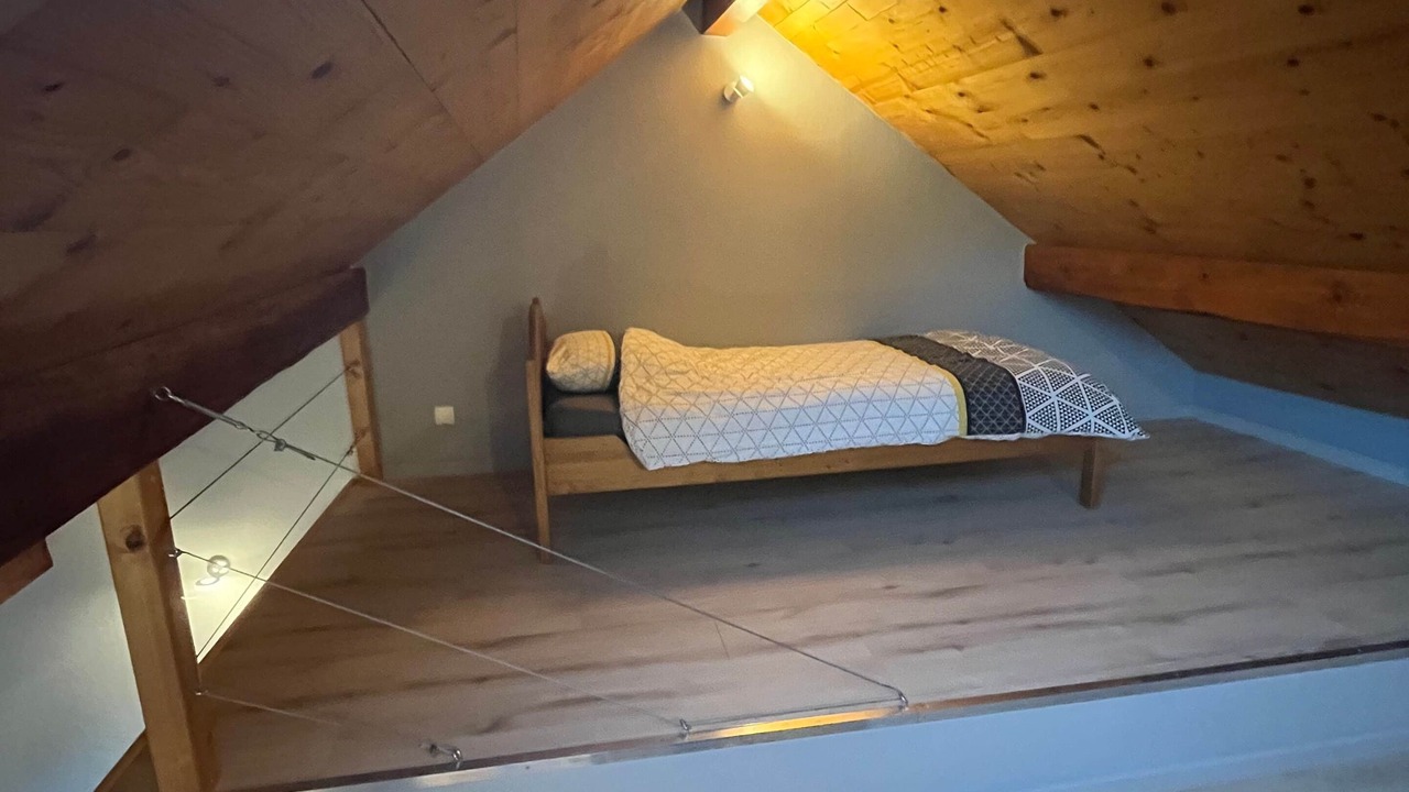 Photo of Bedroom in Montricher-Albanne