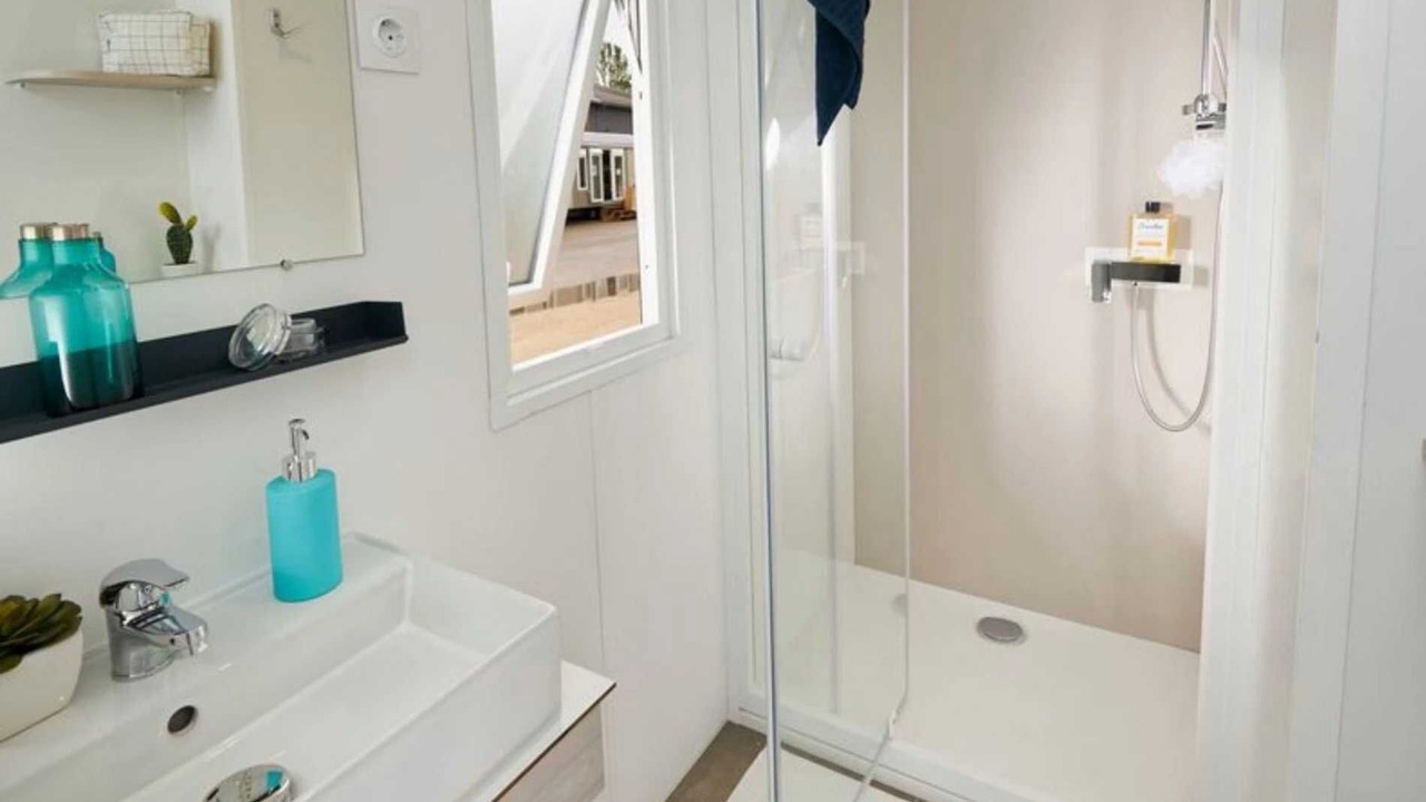 Photo of Bathroom in Tharon-Plage