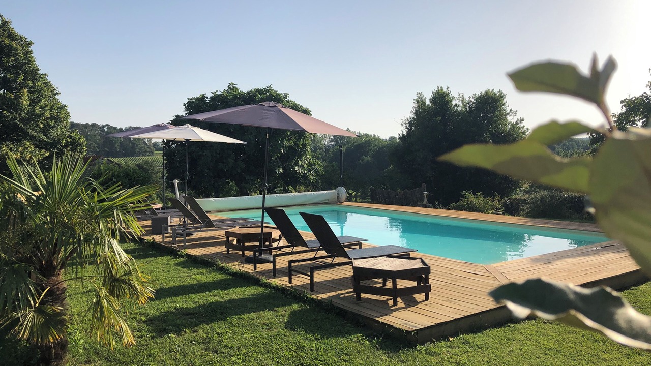 Photo of Outdoor in Mombrier