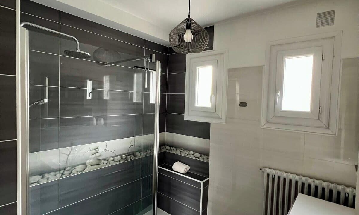 Photo of Bathroom in Brive-la-Gaillarde