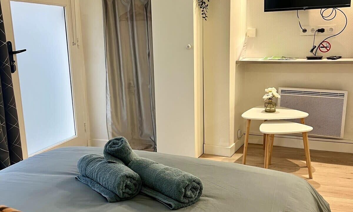 Photo of Bedroom in Brive-la-Gaillarde