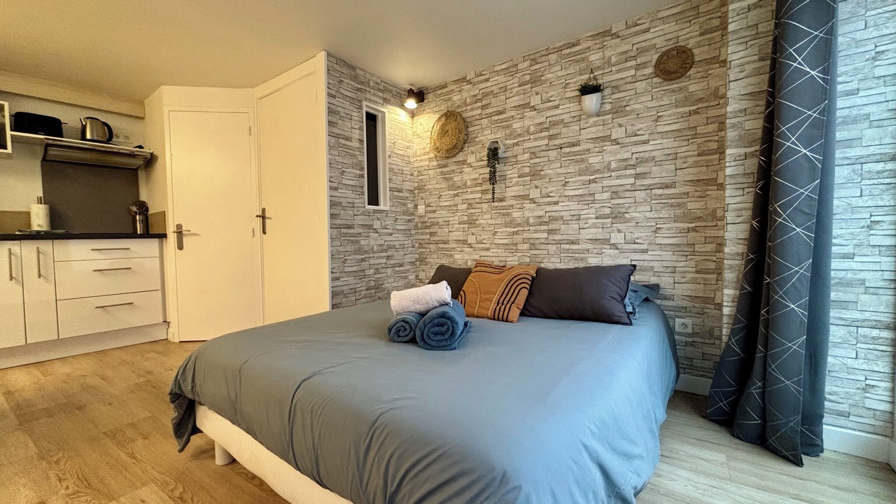 Photo of Bedroom in Brive-la-Gaillarde