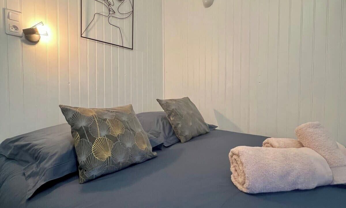 Photo of Bedroom in Brive-la-Gaillarde