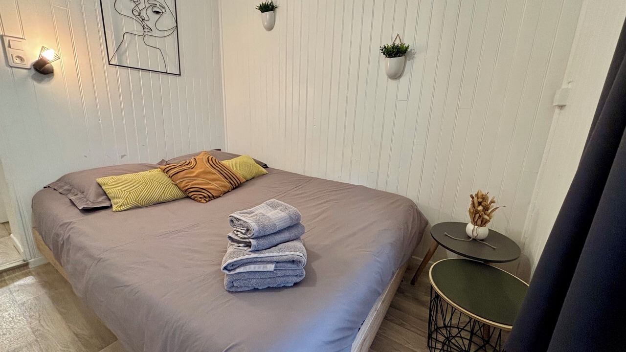 Photo of Bedroom in Brive-la-Gaillarde