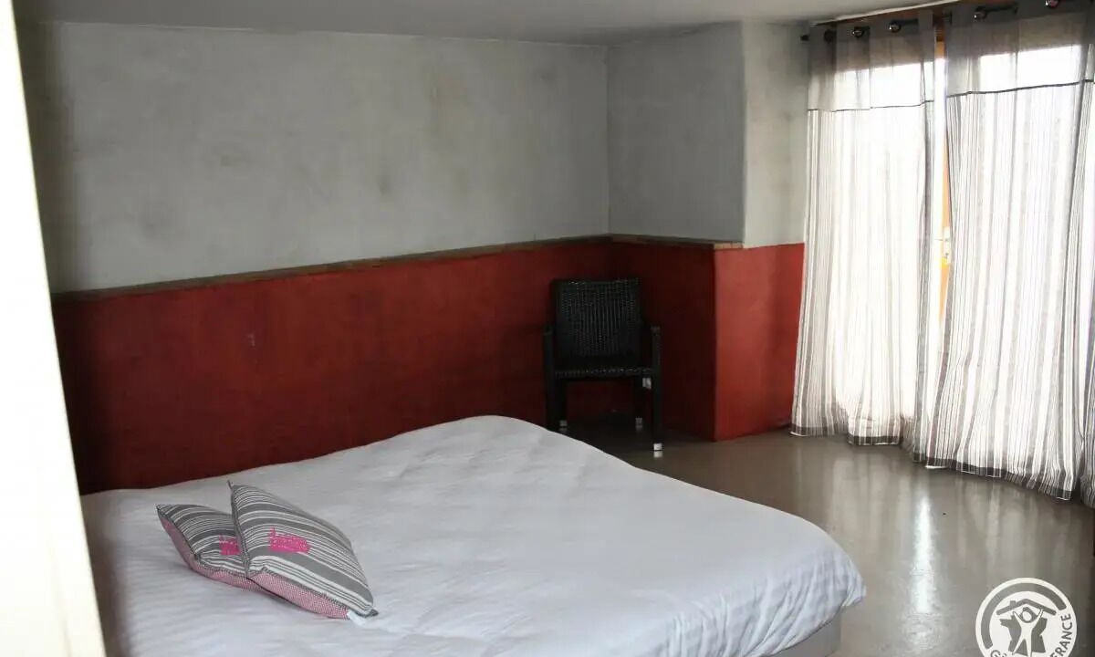 Photo of Bedroom in Altillac