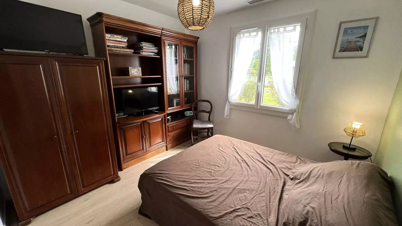 Photo of Bedroom in Saint-Vivien-de-Medoc