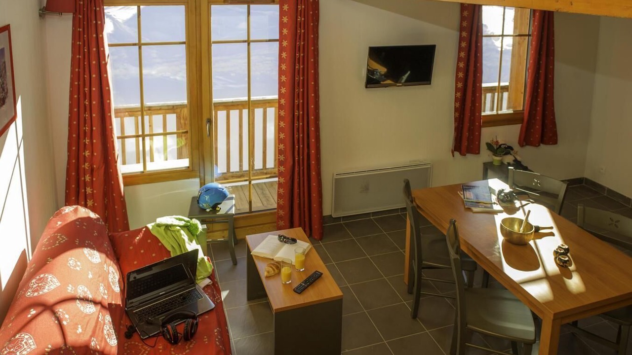 Photo of Livingroom in Saint-Colomban-des-Villards