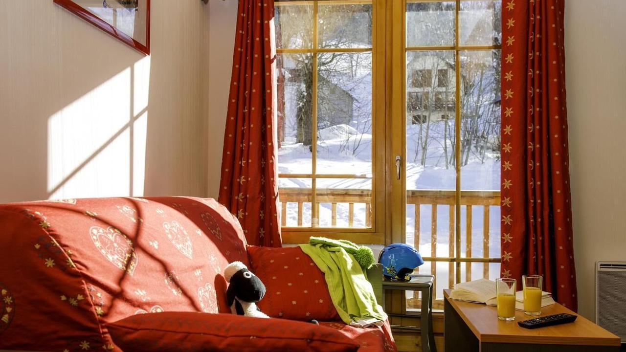 Photo of Livingroom in Saint-Colomban-des-Villards