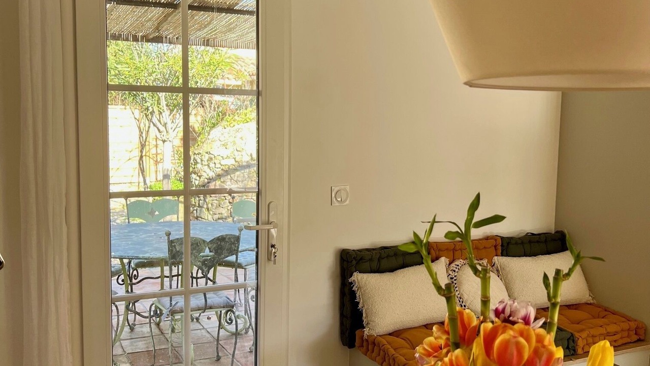 Photo of Livingroom in Auribeau-sur-Siagne