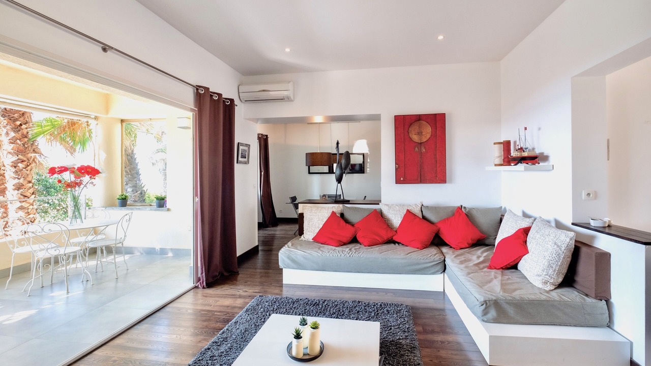 Photo of Livingroom in Sainte-Maxime City Centre