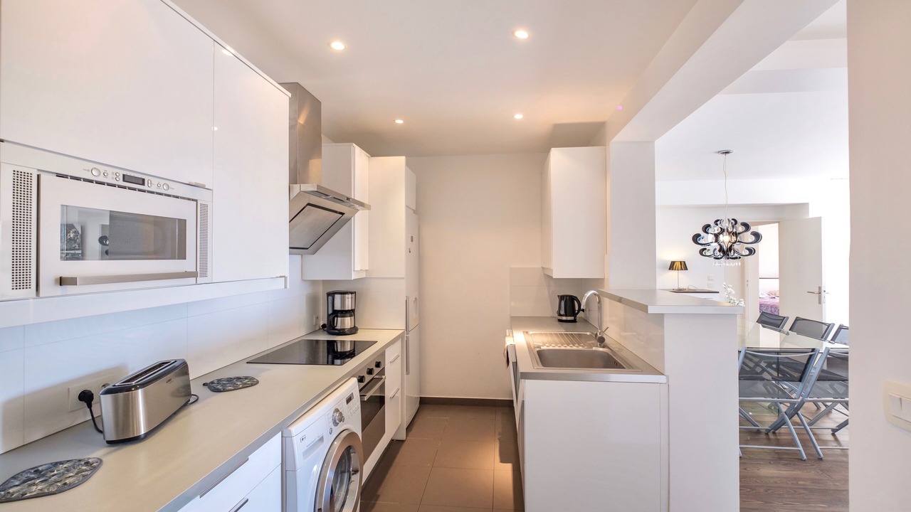 Photo of Kitchen in Sainte-Maxime City Centre