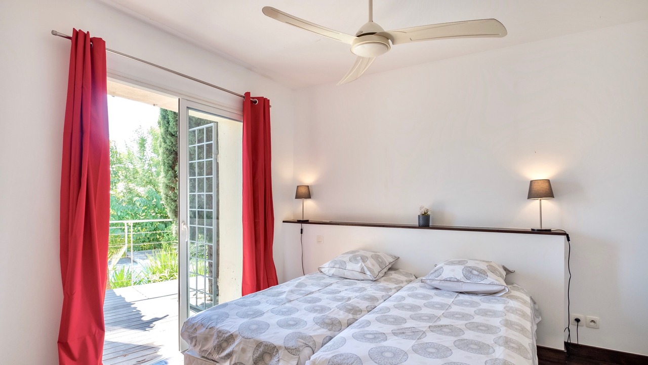 Photo of Bedroom in Sainte-Maxime City Centre