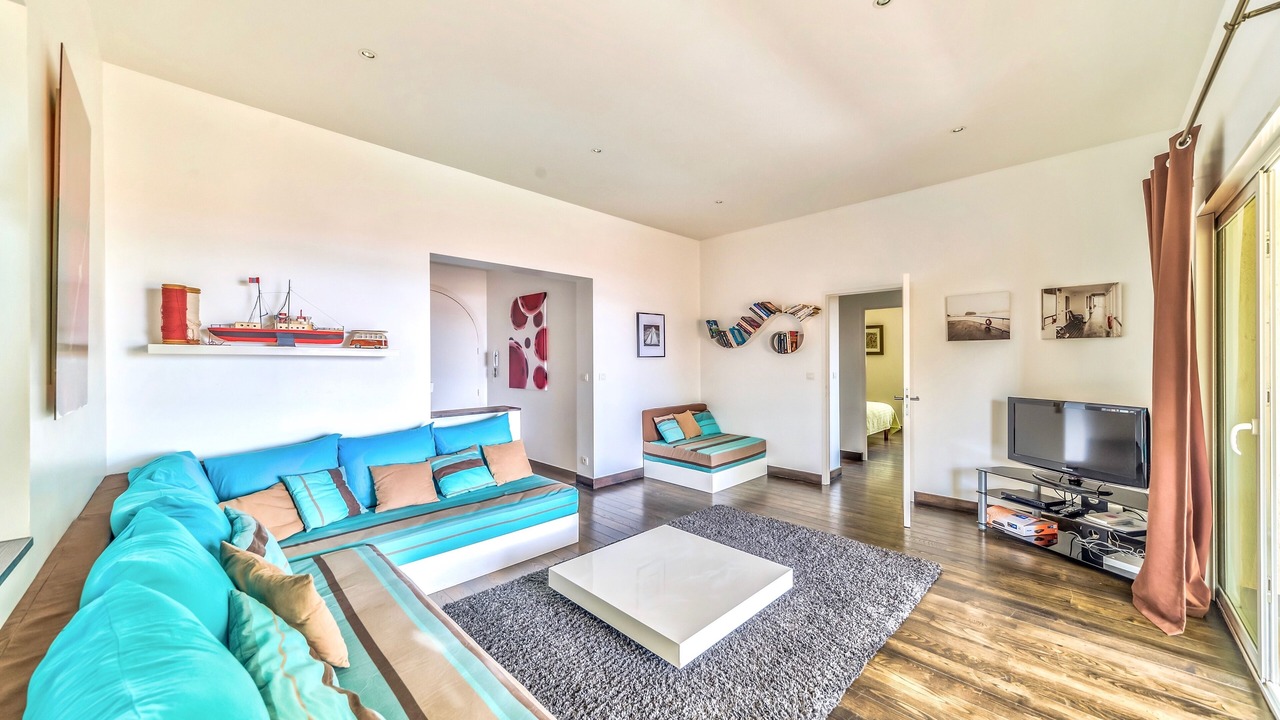 Photo of Livingroom in Sainte-Maxime City Centre