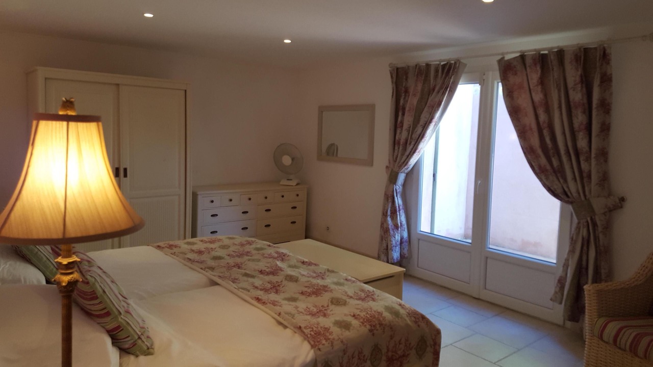 Photo of Bedroom in Sainte-Maxime - Saint-Tropez