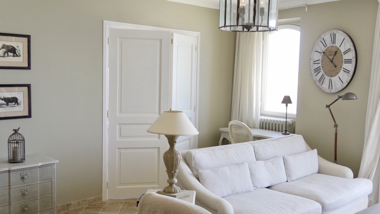 Photo of Livingroom in Antibes City Centre