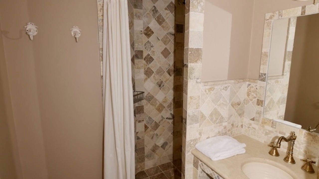 Photo of Bathroom in Antibes City Centre