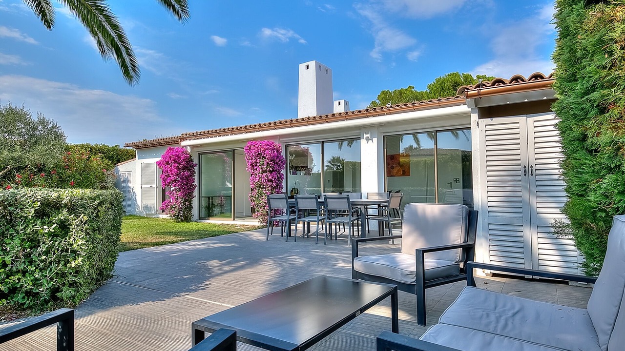 Photo of Outdoor in Villeneuve-Loubet