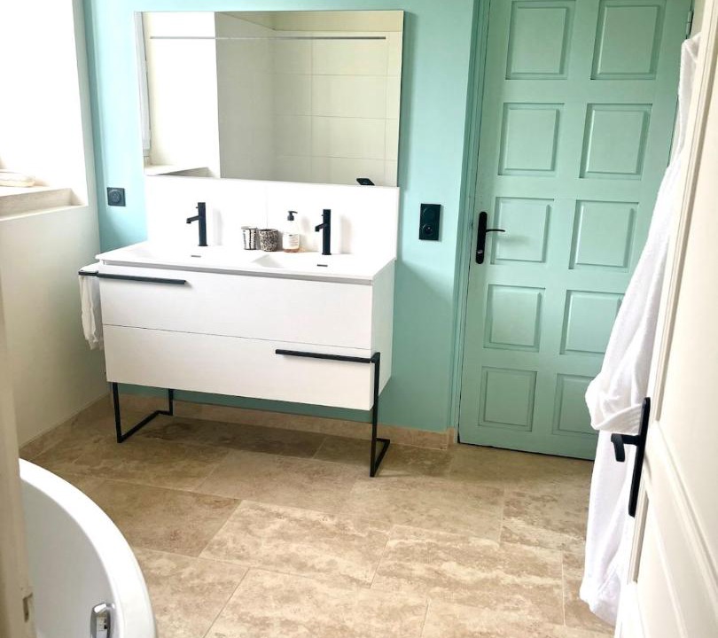 Photo of Bathroom in Marillac-le-Franc