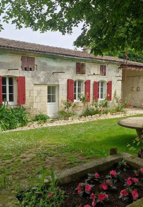 Photo of Others in Villars-en-Pons