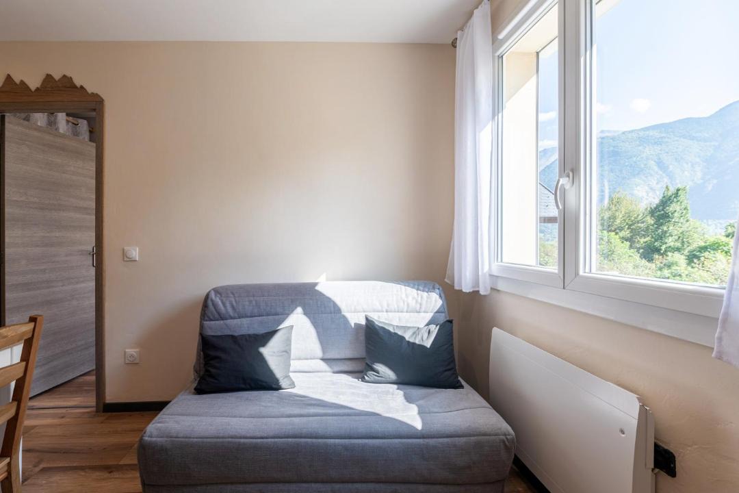 Photo of Bedroom in Saint-Etienne-de-Cuines