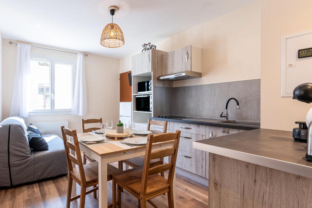 Photo of Kitchen in Saint-Etienne-de-Cuines