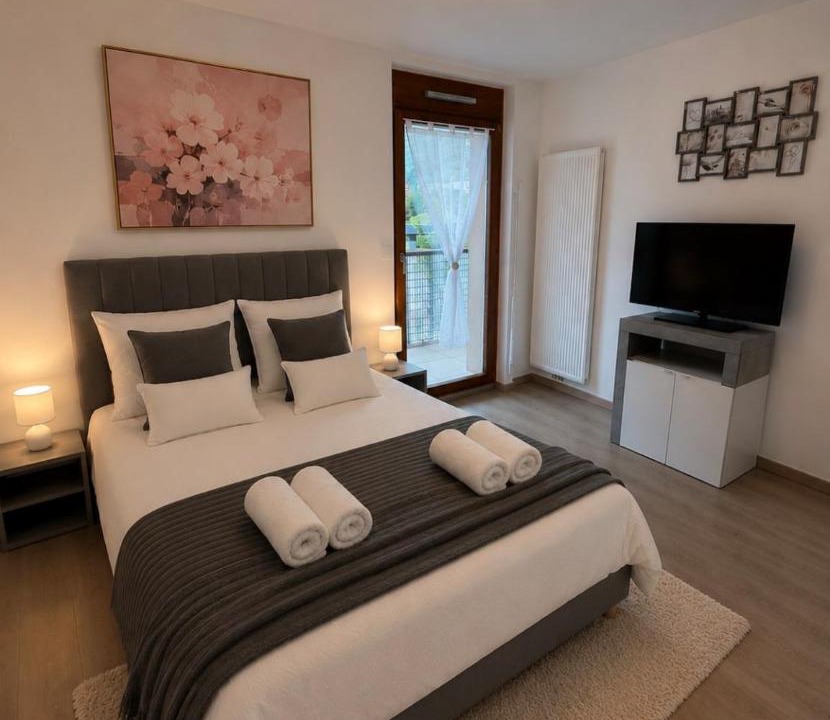 Photo of Bedroom in Challes-les-Eaux