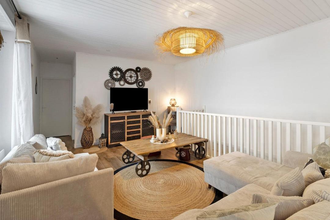 Photo of Livingroom in Eymet