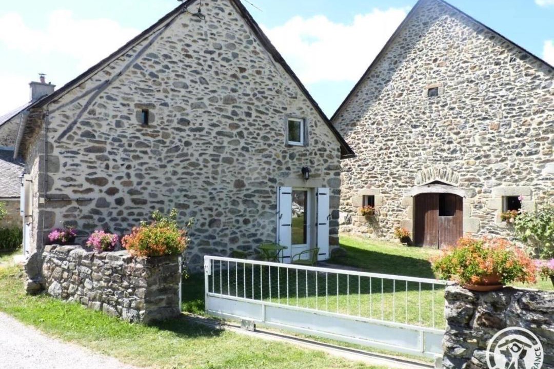 Photo of Others in Sarroux-Saint-Julien