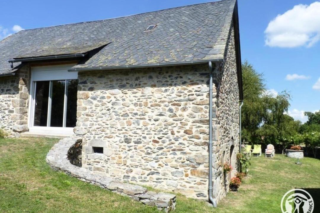 Photo of Others in Sarroux-Saint-Julien