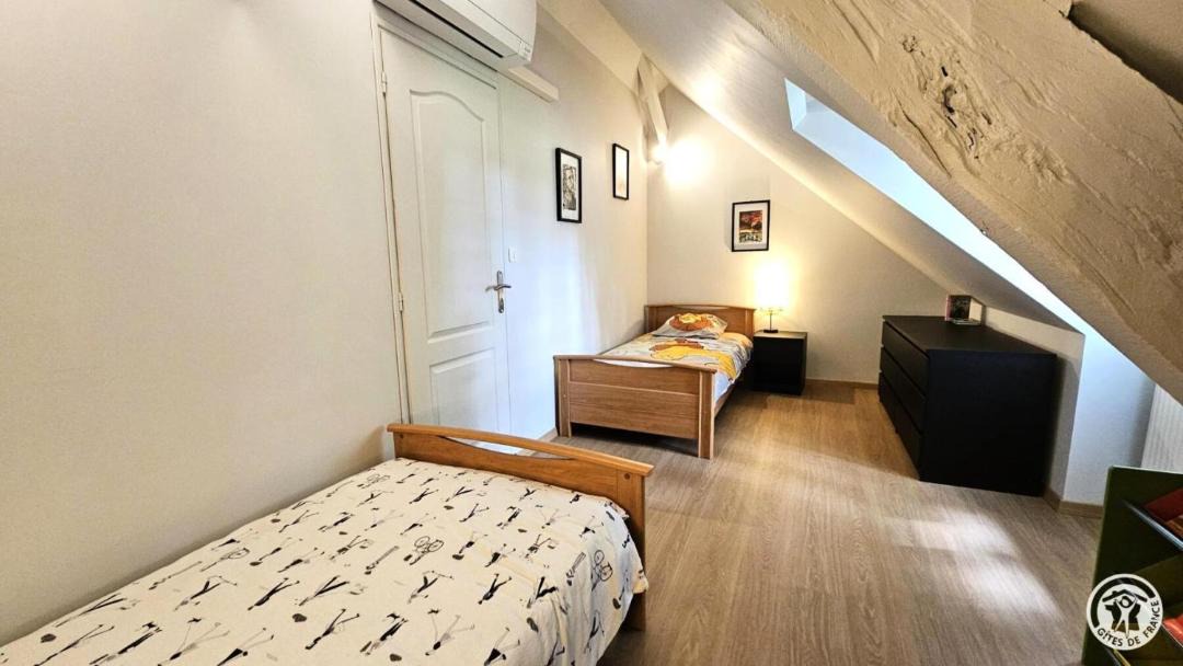 Photo of Bedroom in Saint-Pantaleon-de-Larche