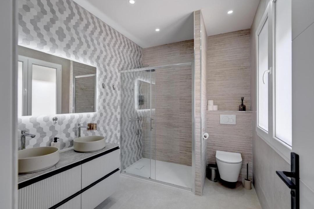 Photo of Bathroom in Juan-les-Pins