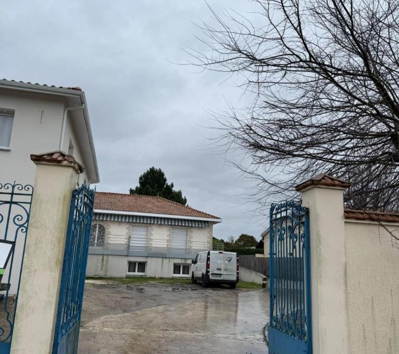 Photo of Others in Villenave-d'Ornon